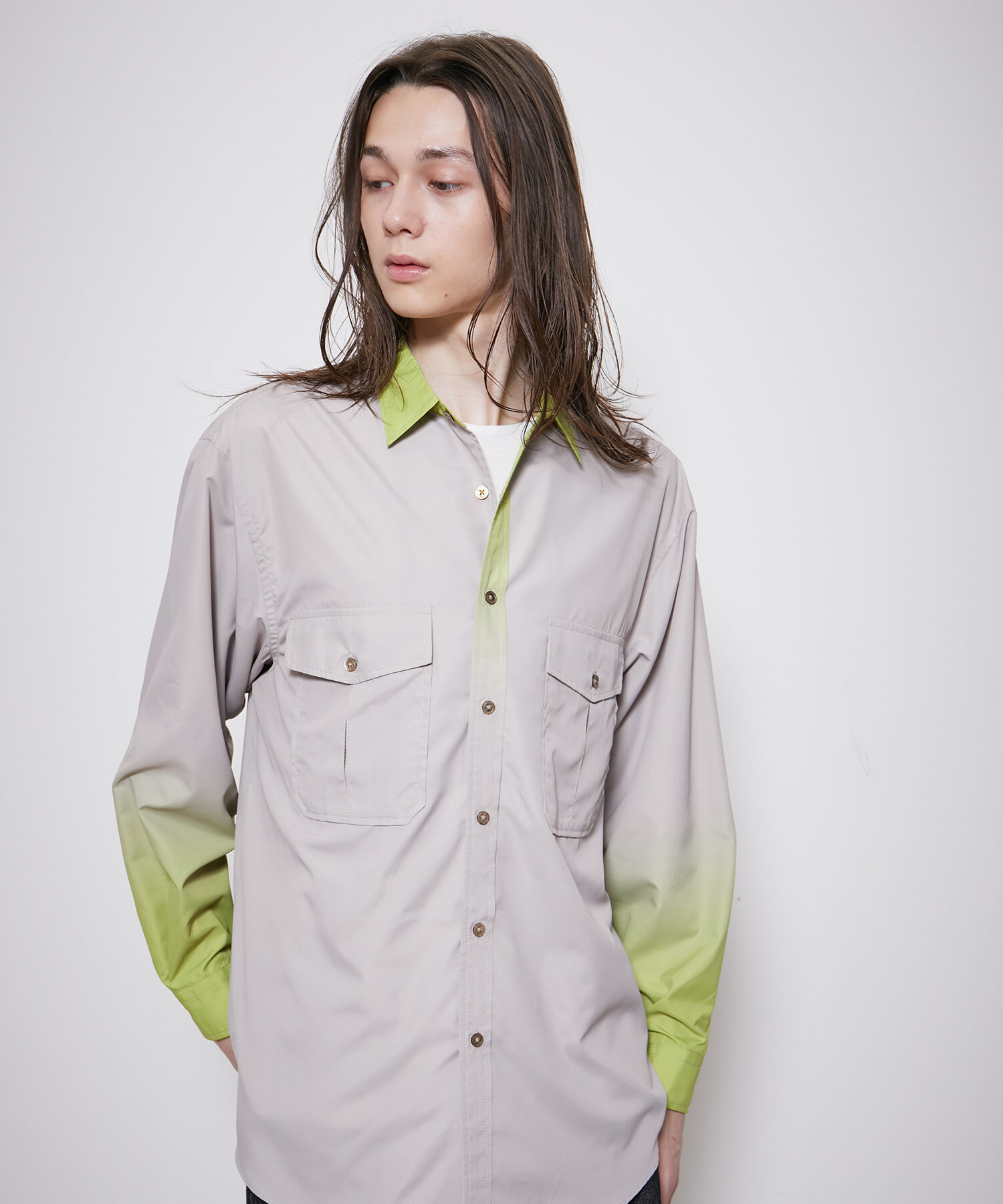 ADAM ET ROPE'「ルーズクレリック グラデーション レギュラーカラー シャツ / ユニセックス」|シャツ・ブラウス|キャメル系(26)