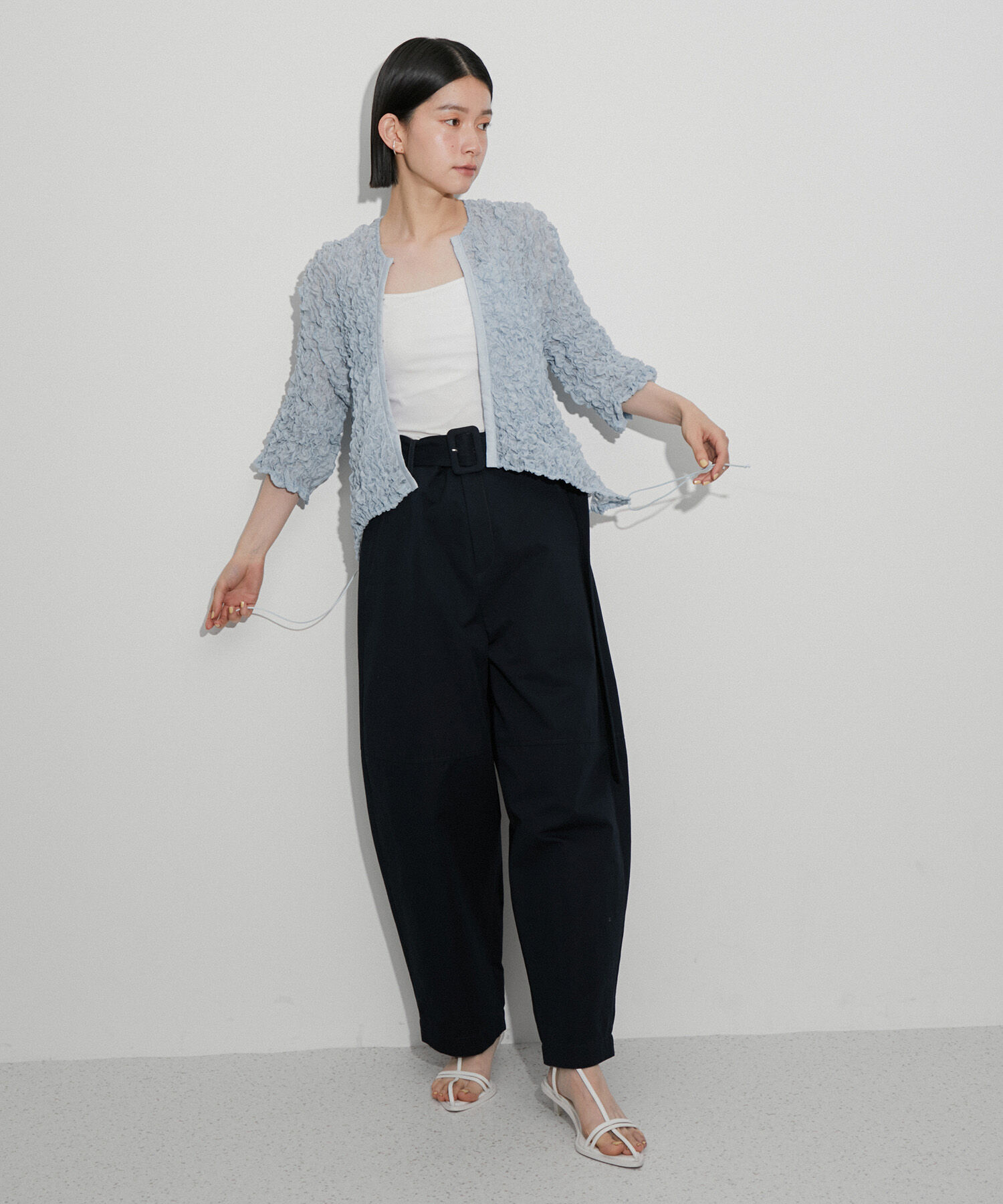 ADAM ET ROPE'「【洗える】シャーリングギャザーホックトップス」|カーディガン|