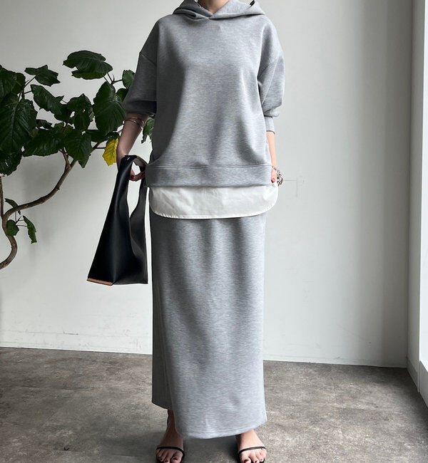  「【WEB限定】レイヤードフーディー＋タイトスカートセット」|スーツ|