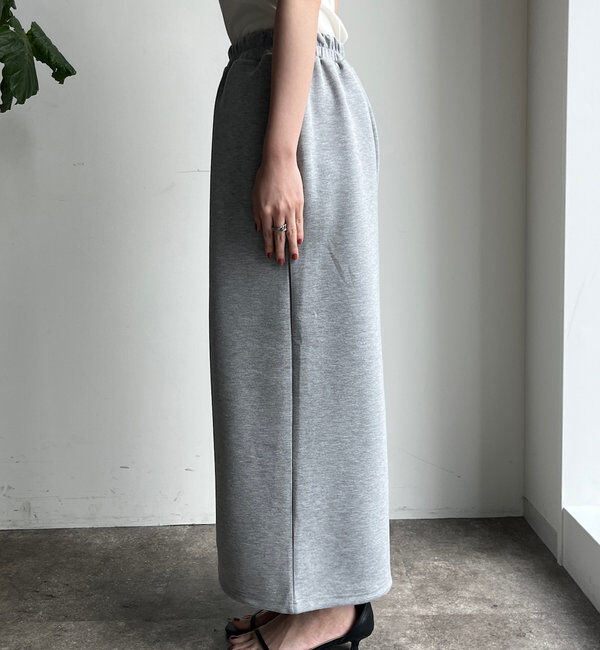  「【WEB限定】レイヤードフーディー＋タイトスカートセット」|スーツ|