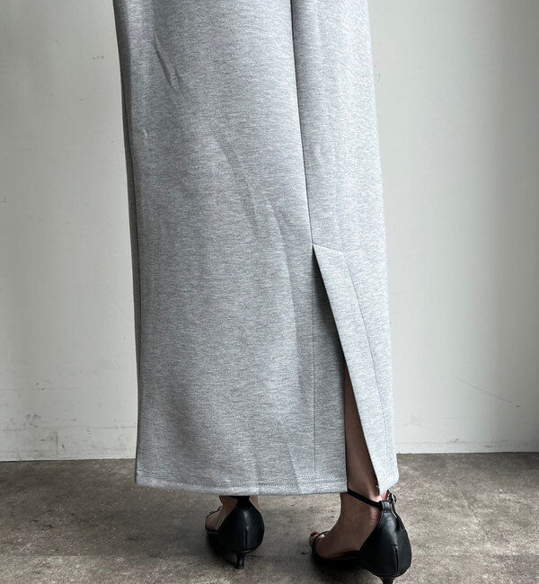  「【WEB限定】レイヤードフーディー＋タイトスカートセット」|スーツ|