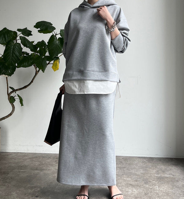  「【WEB限定】レイヤードフーディー＋タイトスカートセット」|スーツ|