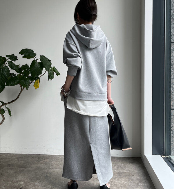  「【WEB限定】レイヤードフーディー＋タイトスカートセット」|スーツ|