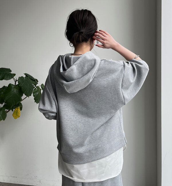  「【WEB限定】レイヤードフーディー＋タイトスカートセット」|スーツ|