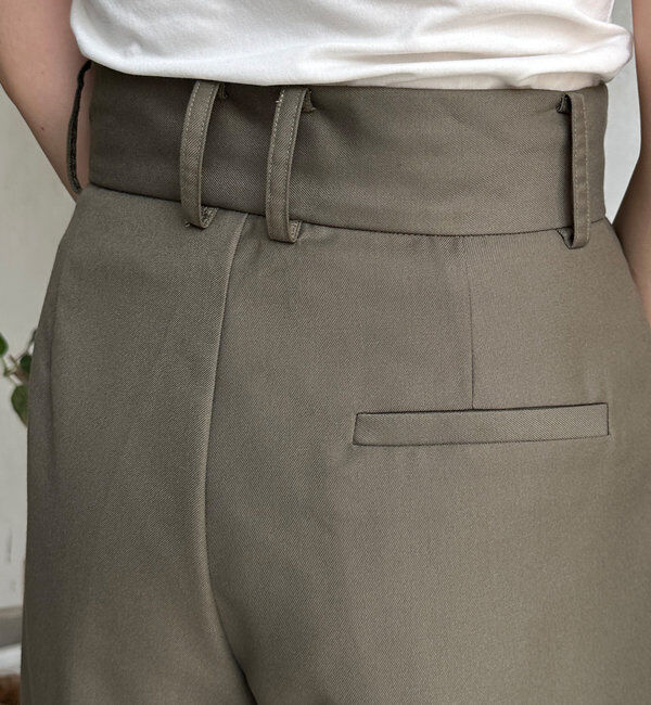  「折り返しカラーベルトショートパンツ」|チノ|