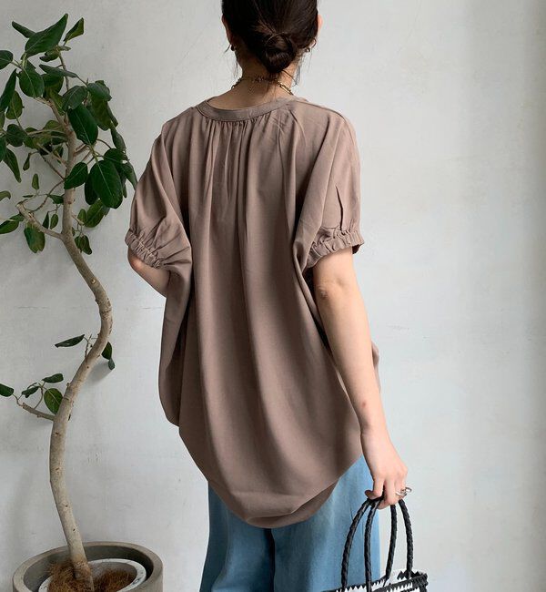  「【WEB限定】ライトジョーゼットスキッパーギャザーチュニック」|シャツ・ブラウス|