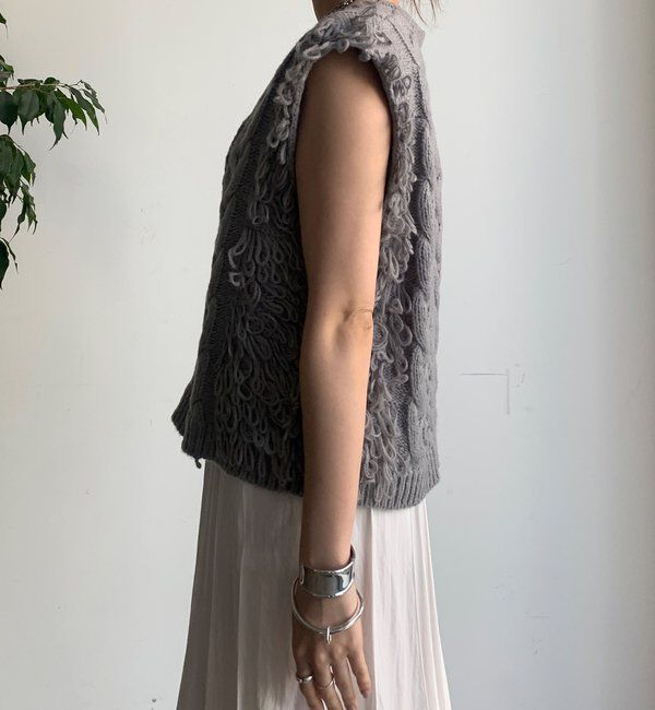  「【WEB限定】ループフリンジニットベスト」|ニット・セーター|