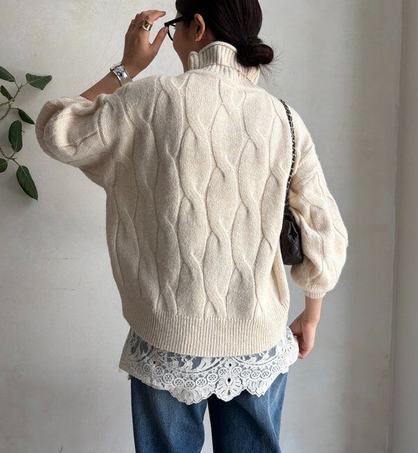  「【WEB限定】ケーブル柄ハイネックプルオーバー」|ニット・セーター|