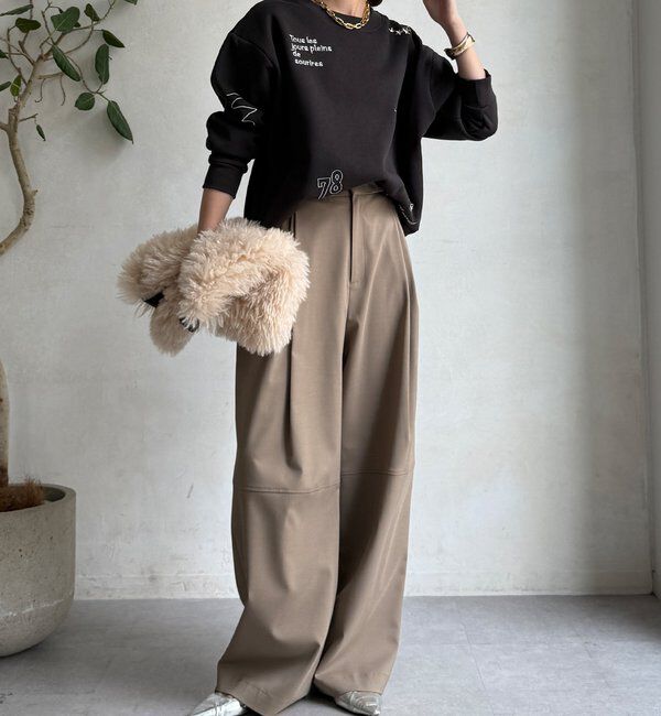  「【WEB限定】裏毛裏起毛ランダム刺繍ロゴトップス」|Tシャツ・カットソー|