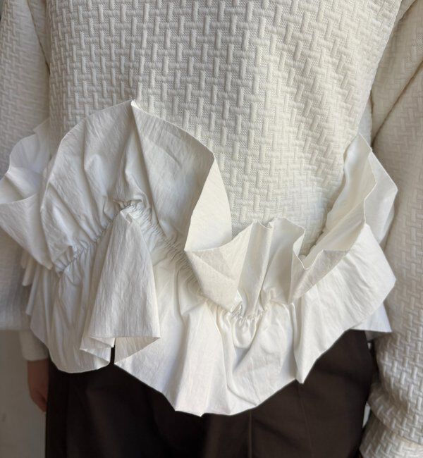  「【WEB限定】フクレジャガード裾フリルトップス」|Tシャツ・カットソー|