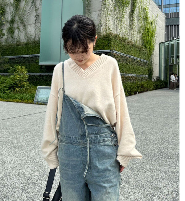  「【MANAKA企画】バックスリットVニット」|ニット・セーター|