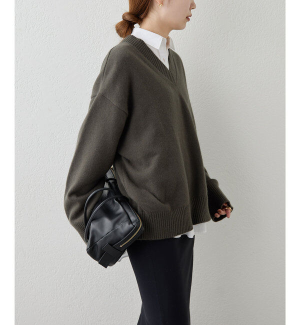  「【MANAKA企画】バックスリットVニット」|ニット・セーター|