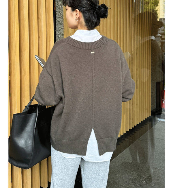  「【MANAKA企画】バックスリットVニット」|ニット・セーター|