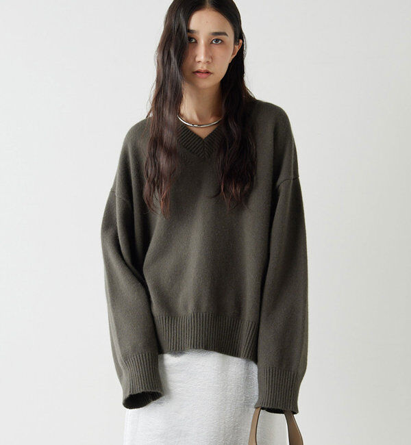  「【MANAKA企画】バックスリットVニット」|ニット・セーター|