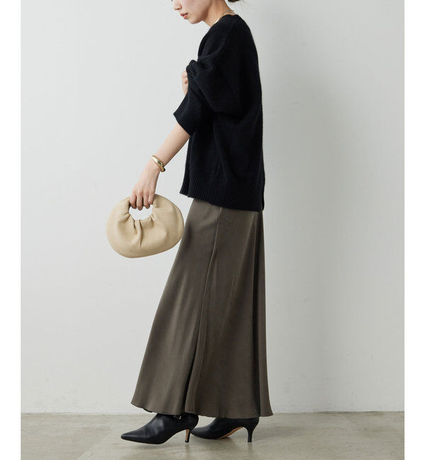  「【MANAKA企画】バックスリットVニット」|ニット・セーター|