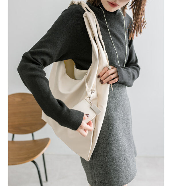  「【A4サイズ収納可】loti コインケース付きトート」|トートバッグ|