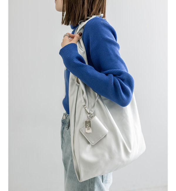  「【A4サイズ収納可】loti コインケース付きトート」|トートバッグ|