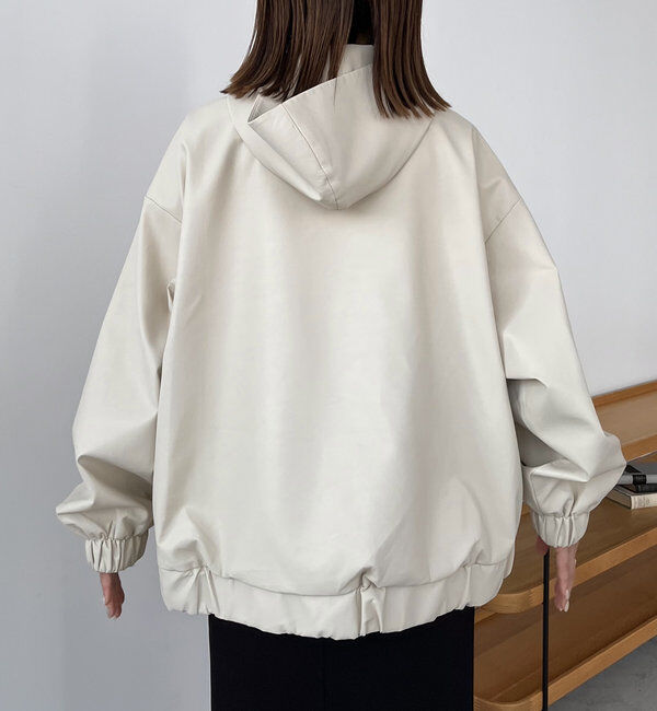  「＜YENN＞レザーフーディージャケット」|ブルゾン・スタジャン|