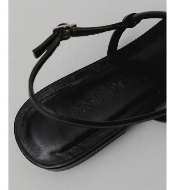 A part by 「クロスフラットサンダル」|サンダル|