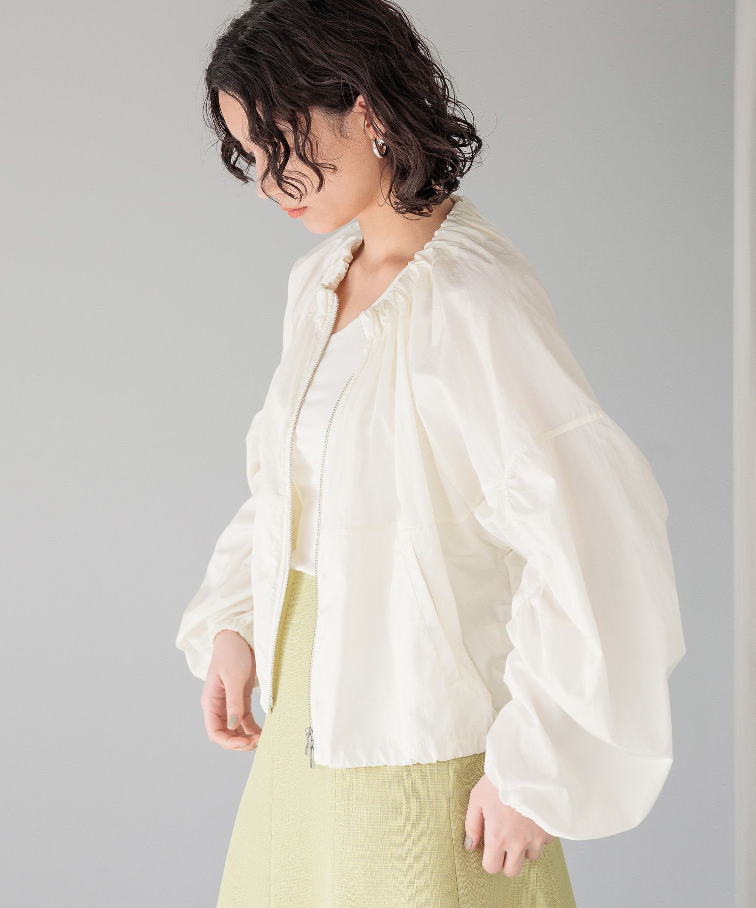 A part by 「ギャザーブルゾン」|ブルゾン・スタジャン|