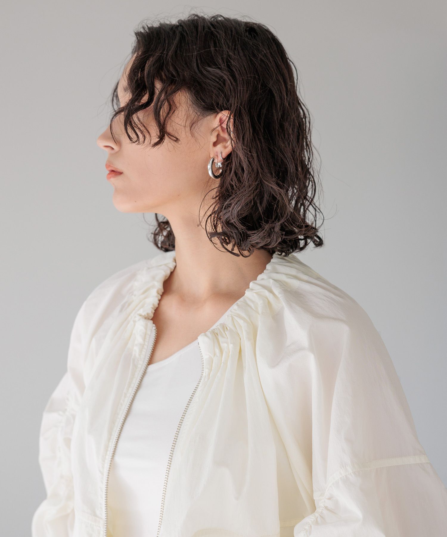 A part by 「ギャザーブルゾン」|ブルゾン・スタジャン|