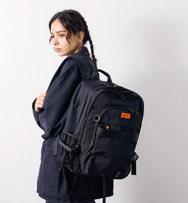 ABAHOUSE「【UNIVERSALOVERALL / ユニバーサルオーバーオール】TAPE R」|リュック|ブラック