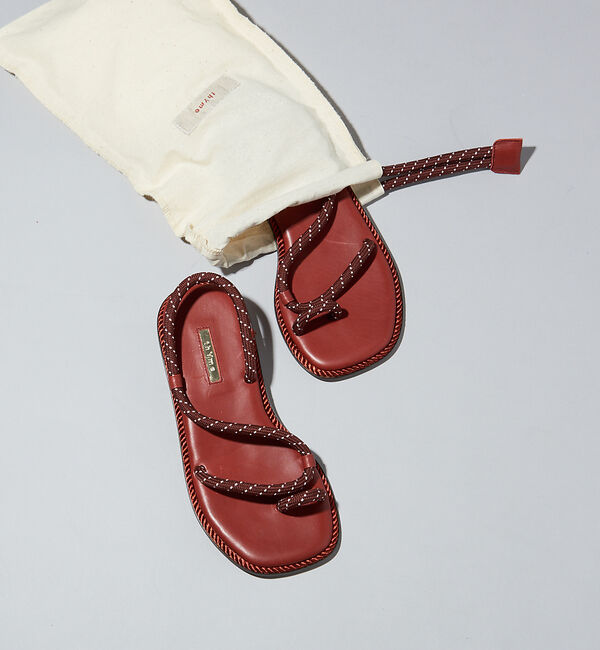 AU BANNISTER「thYme//サムループサンダル」|サンダル|