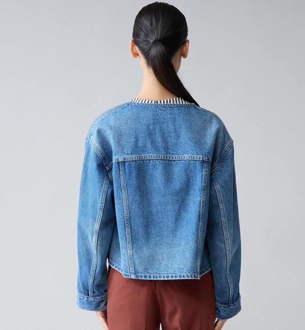 TIARA「パールボタンノーカラーデニムジャケット」|デニムジャケット|