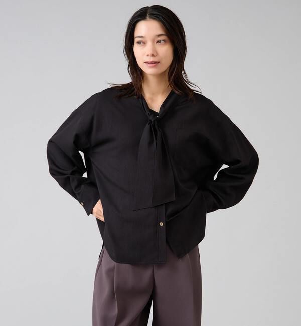 Liesse「フィブリルツイルワーク調ボウタイブラウス」|シャツ・ブラウス|ブラック