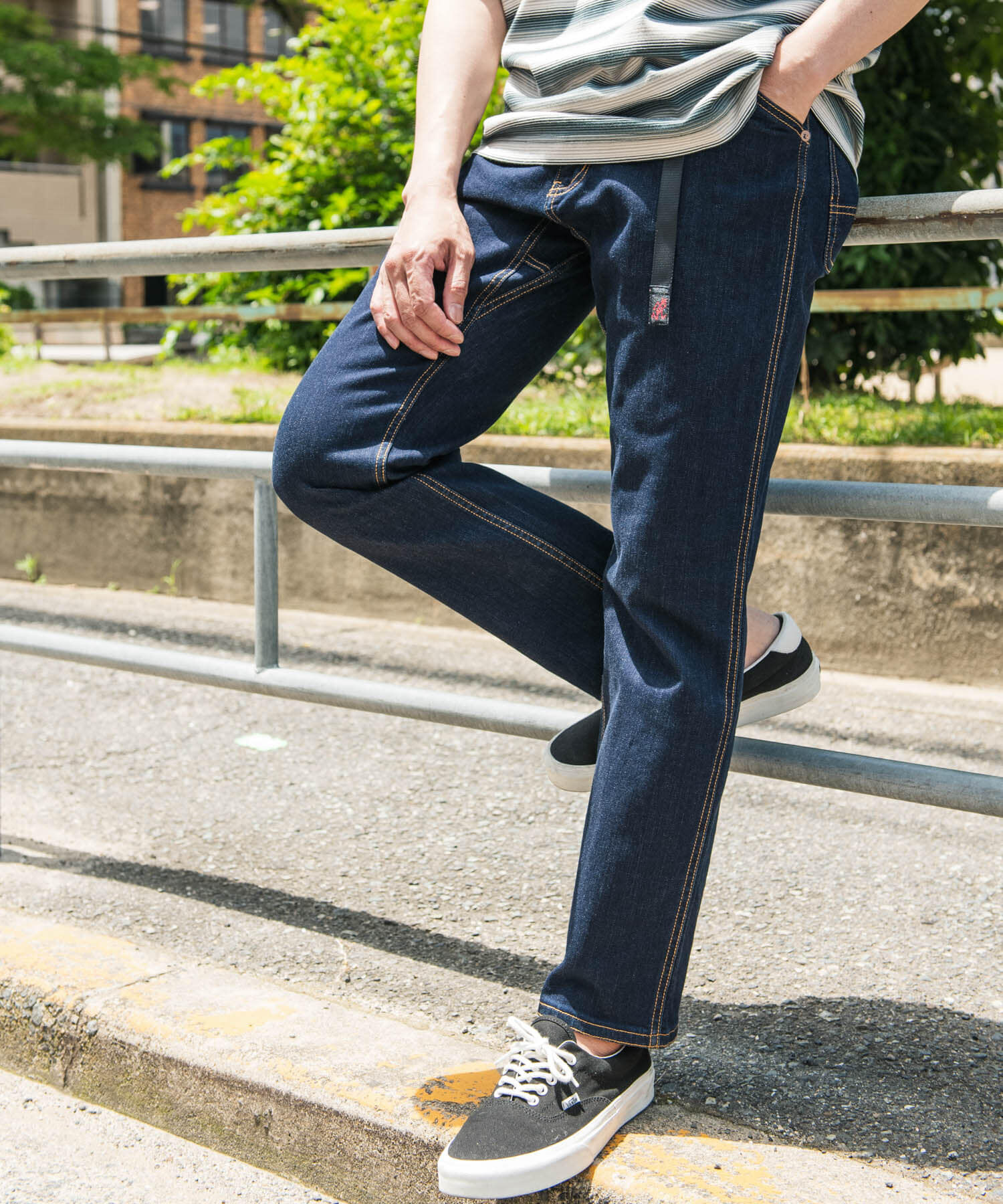 URBAN RESEARCH DOORS「『別注』Gramicci　Mountain Pants」|デニム|