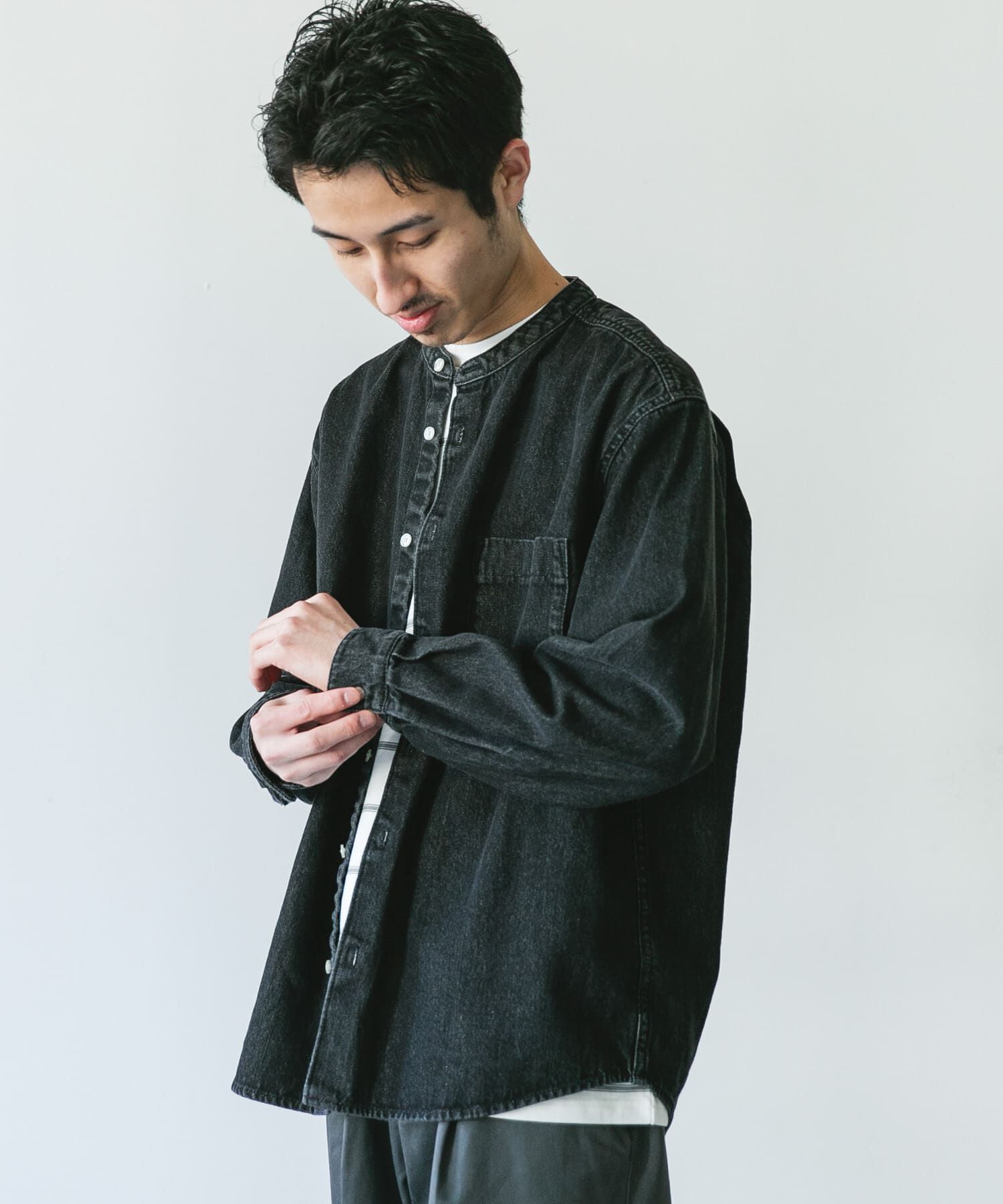 URBAN RESEARCH DOORS「デニムバンドカラーシャツ」|シャツ・ブラウス|