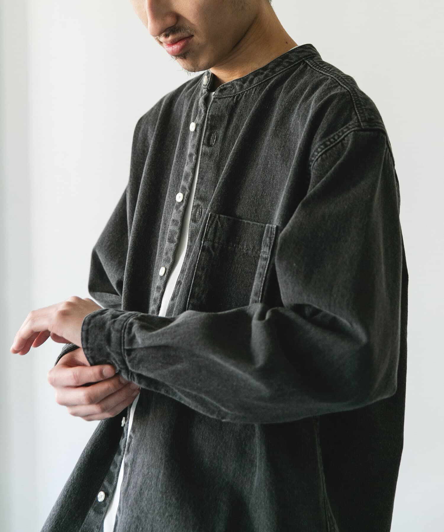 URBAN RESEARCH DOORS「デニムバンドカラーシャツ」|シャツ・ブラウス|グレー