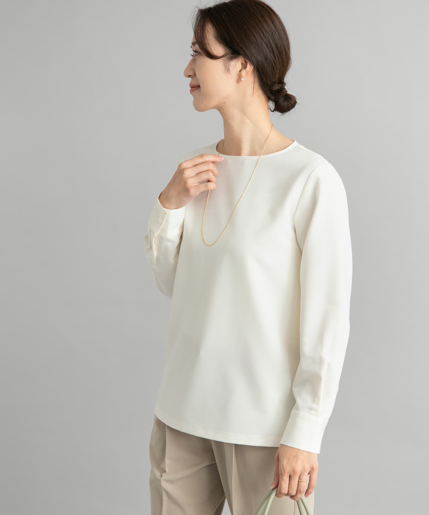 URBAN RESEARCH DOORS「クルーネックプルオーバーブラウス」|シャツ・ブラウス|