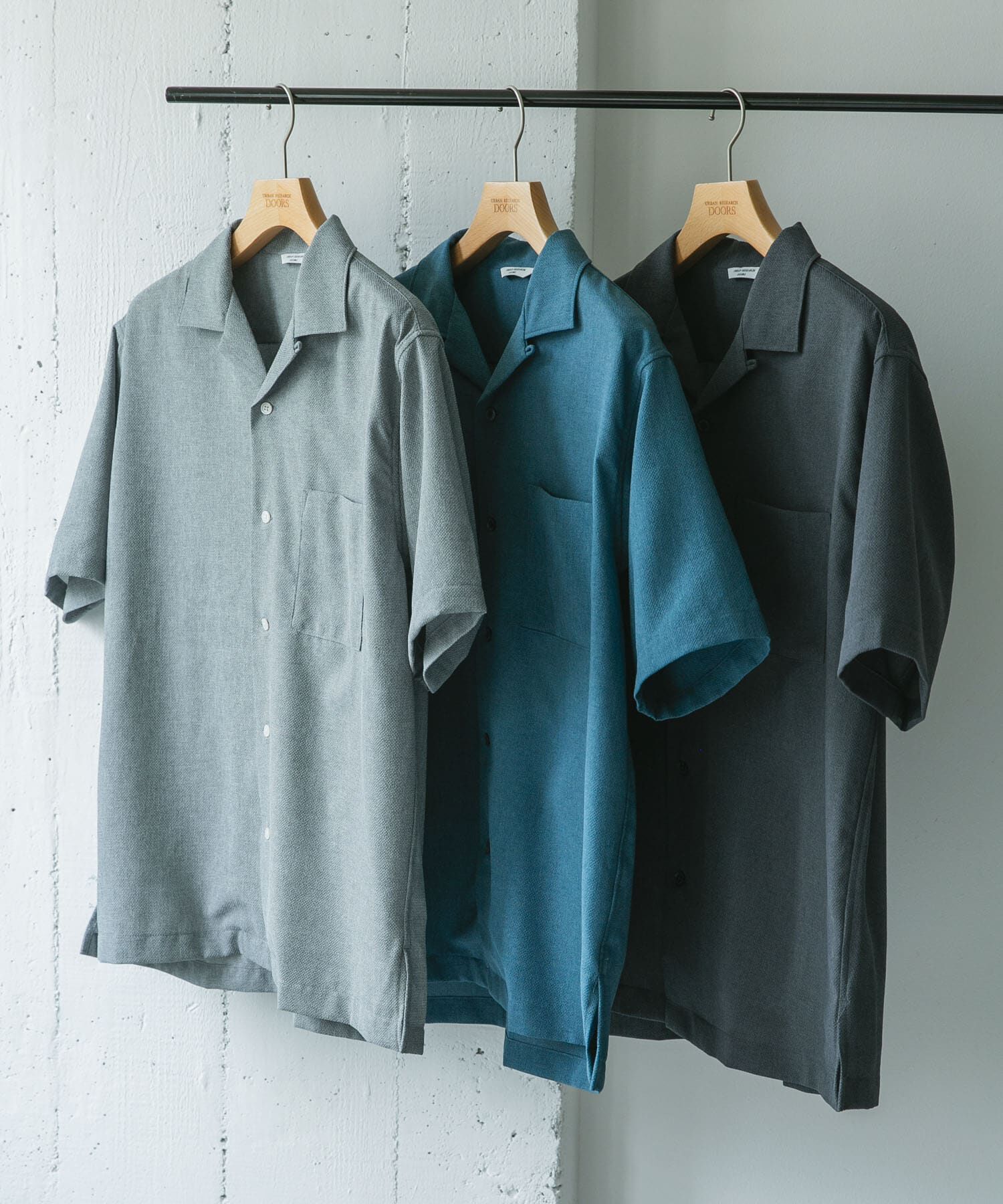 URBAN RESEARCH DOORS「マイクロサッカー オープンカラー ショートスリーブシャツ」|シャツ・ブラウス|