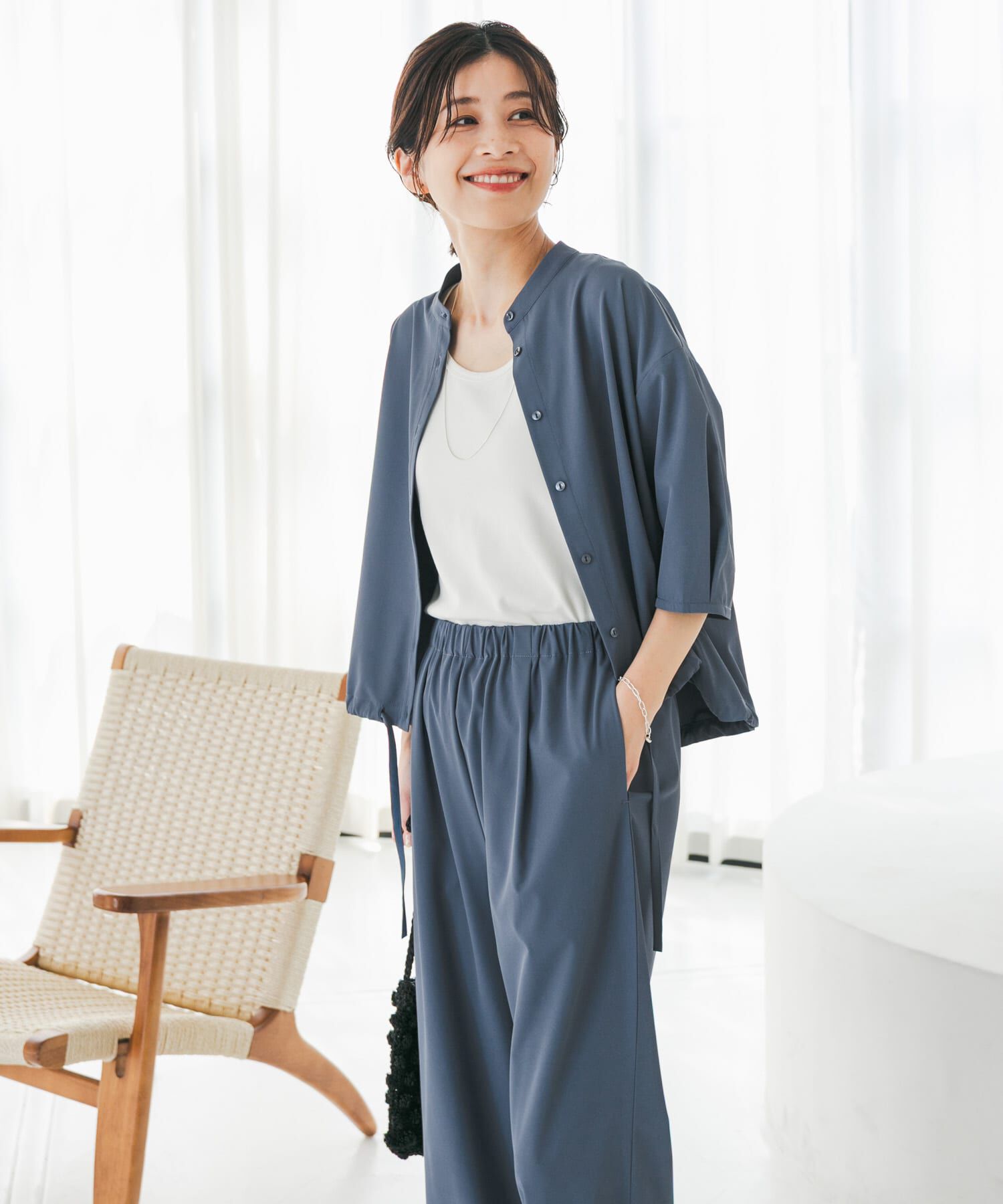 URBAN RESEARCH DOORS「『仁村紗和さん着用』『UR TECH』サマシェアドロストブラウス」|シャツ・ブラウス|