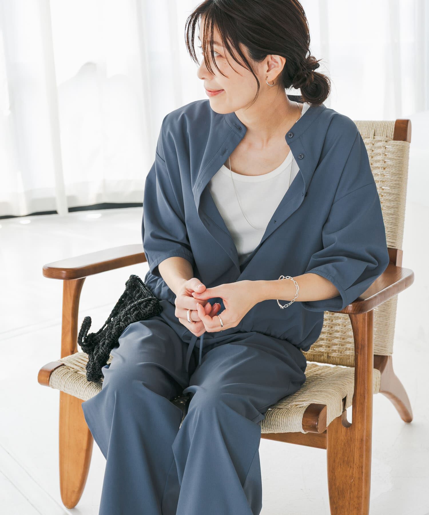 URBAN RESEARCH DOORS「『仁村紗和さん着用』『UR TECH』サマシェアドロストブラウス」|シャツ・ブラウス|