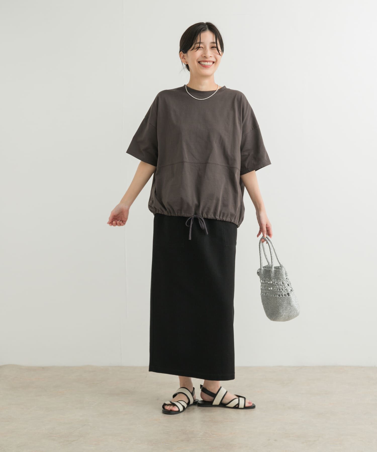 URBAN RESEARCH DOORS「サイドポケットカットストレートスカート」|スカート|