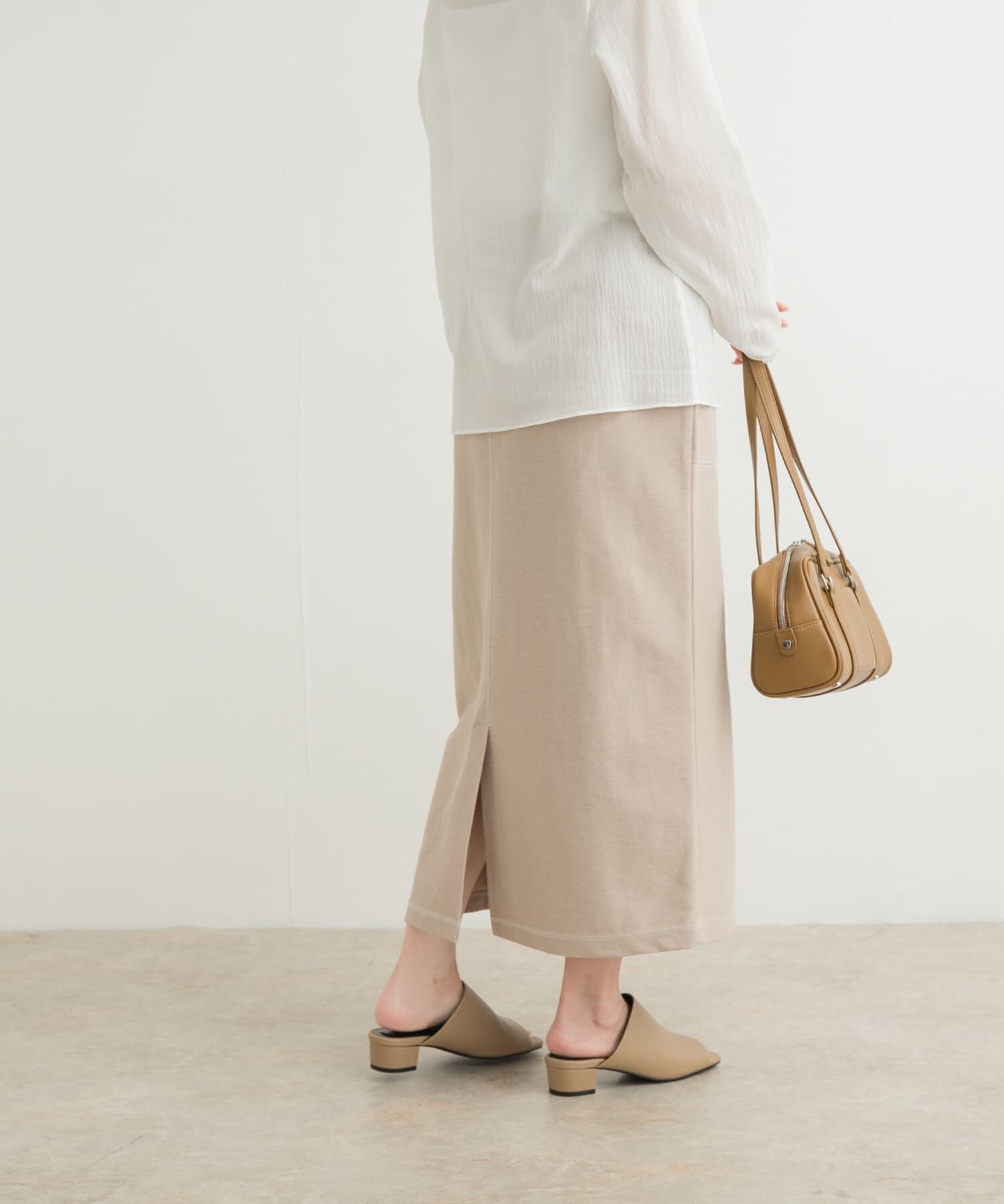 URBAN RESEARCH DOORS「サイドポケットカットストレートスカート」|スカート|