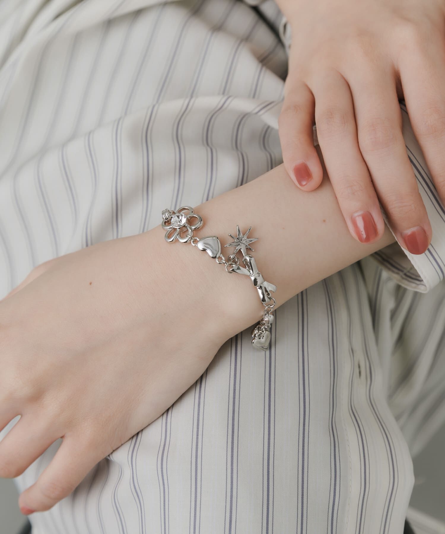 SMELLY「メタルチェーンモチーフマンテルブレスレット」|ブレスレット・バングル|