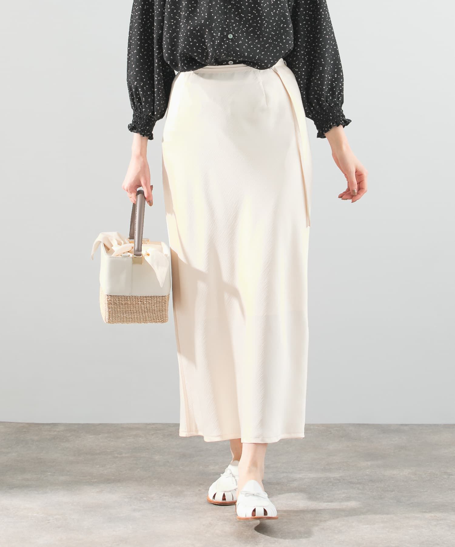 URBAN RESEARCH ROSSO「リップルサテンスカート」|スカート|