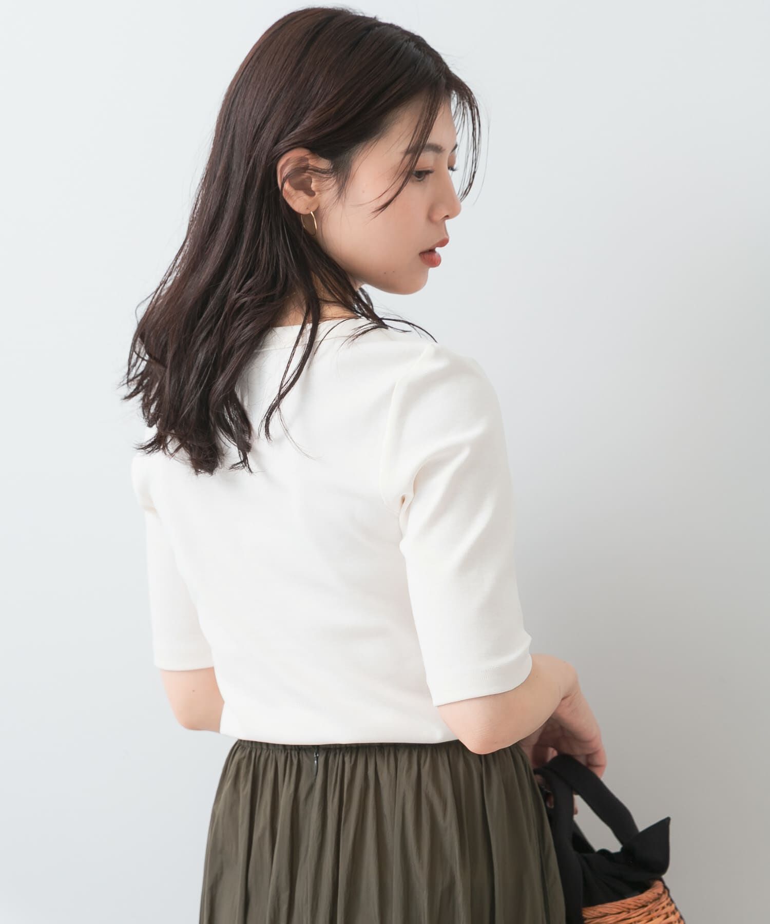 URBAN RESEARCH ROSSO「『UR TECH ひやｻﾗｸｰﾙ』F by ROSSO ｽｸｴｱﾈｯｸﾊｰﾌｽﾘｰﾌﾞﾌﾟﾙ」|Tシャツ・カットソー|