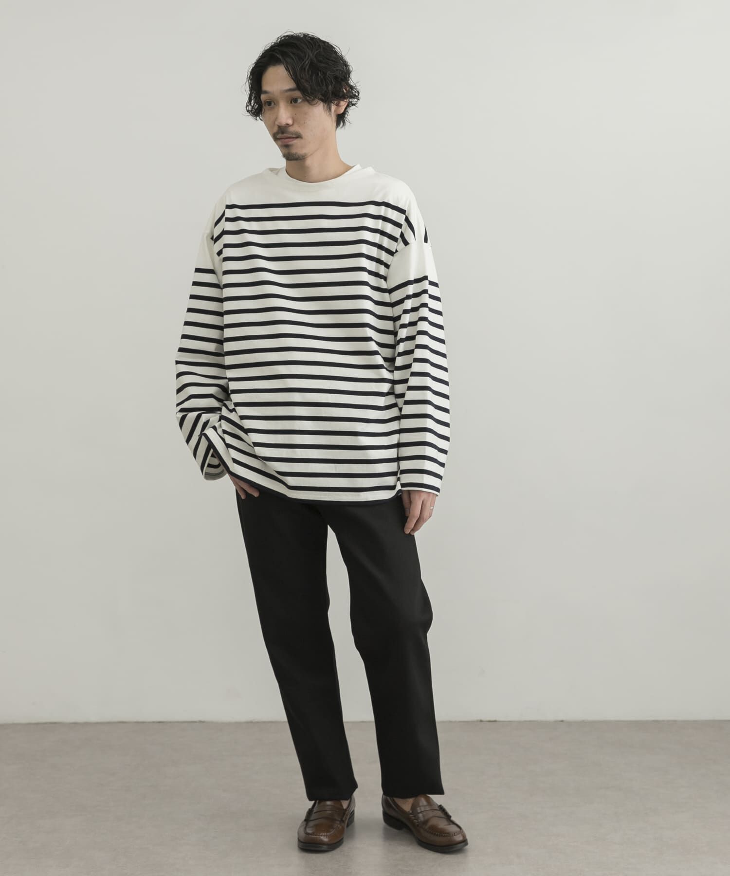 URBAN RESEARCH「『ユニセックス』スーピマ DENIM パンツスリム #RAMONE　by SHIOTA」|デニム|