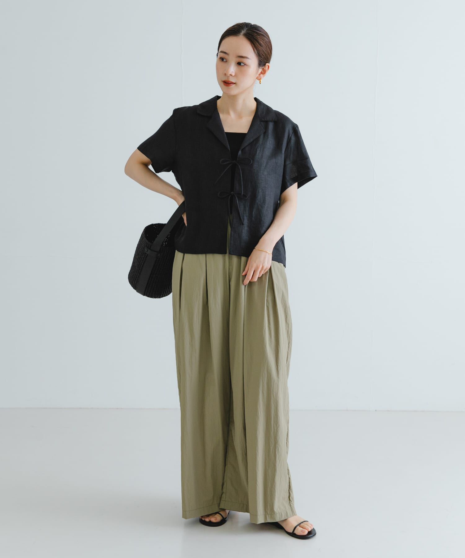 URBAN RESEARCH「RITA ROW　AMBER BLOUSE」|シャツ・ブラウス|