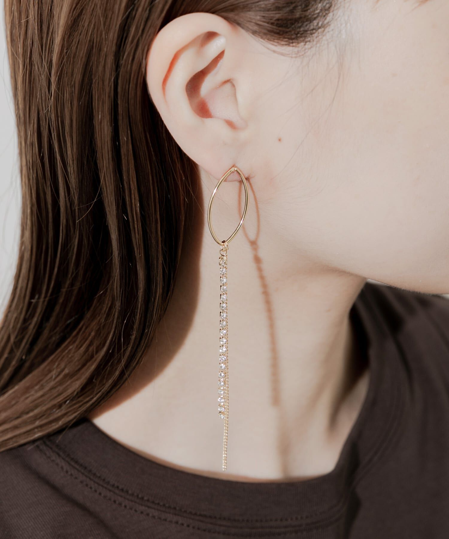 SMELLY「ビジューロングチェーンピアス」|ピアス|