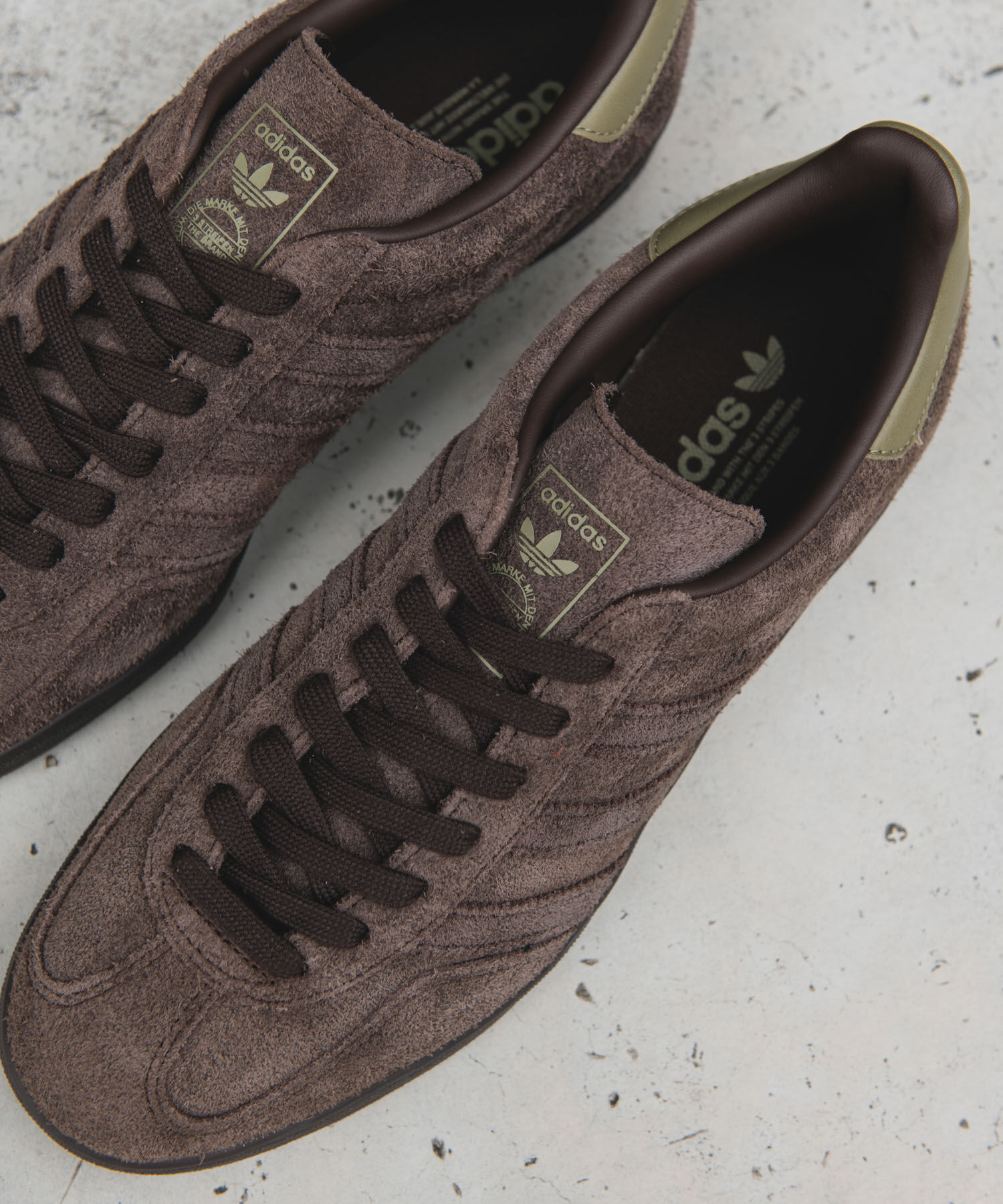 URBAN RESEARCH DOORS「adidas　Exclusive GAZELLE INDOOR」|スニーカー|