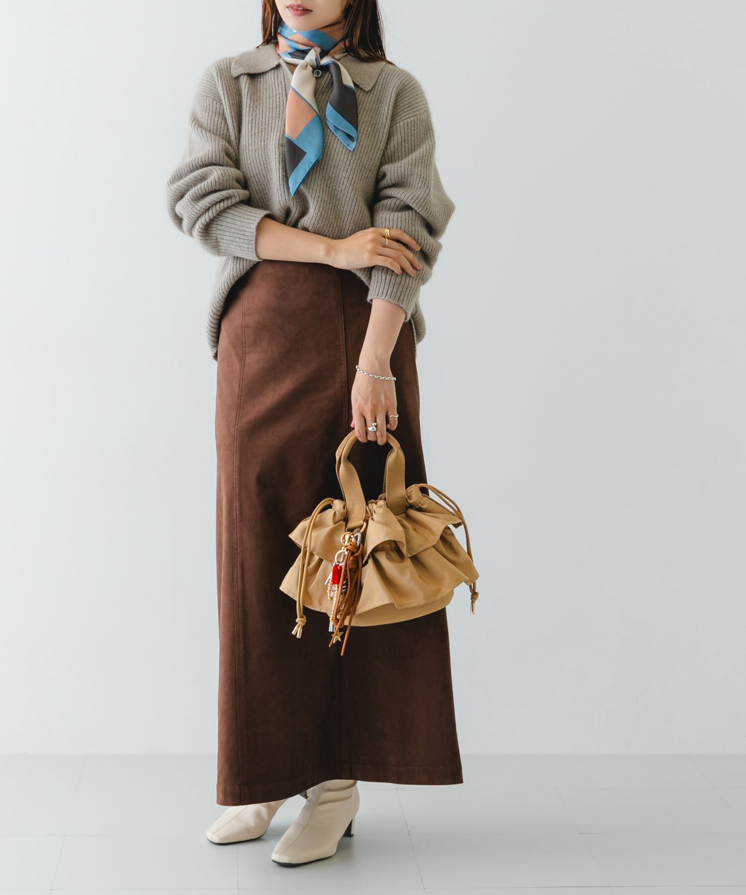 RODE SKO「軽量フリルキンチャクバッグ」|ハンドバッグ|