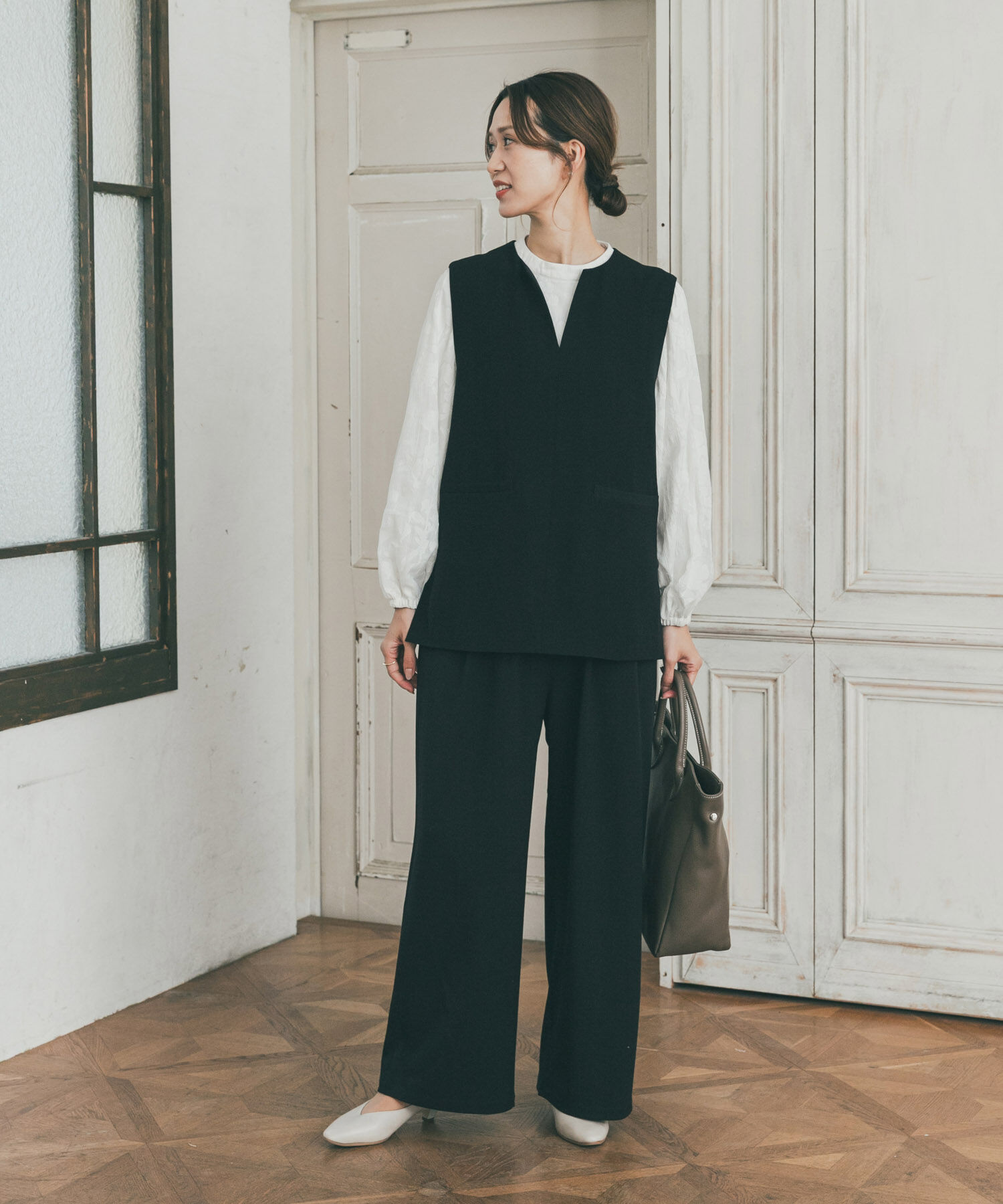 URBAN RESEARCH DOORS「フラワーオパールブラウス」|シャツ・ブラウス|