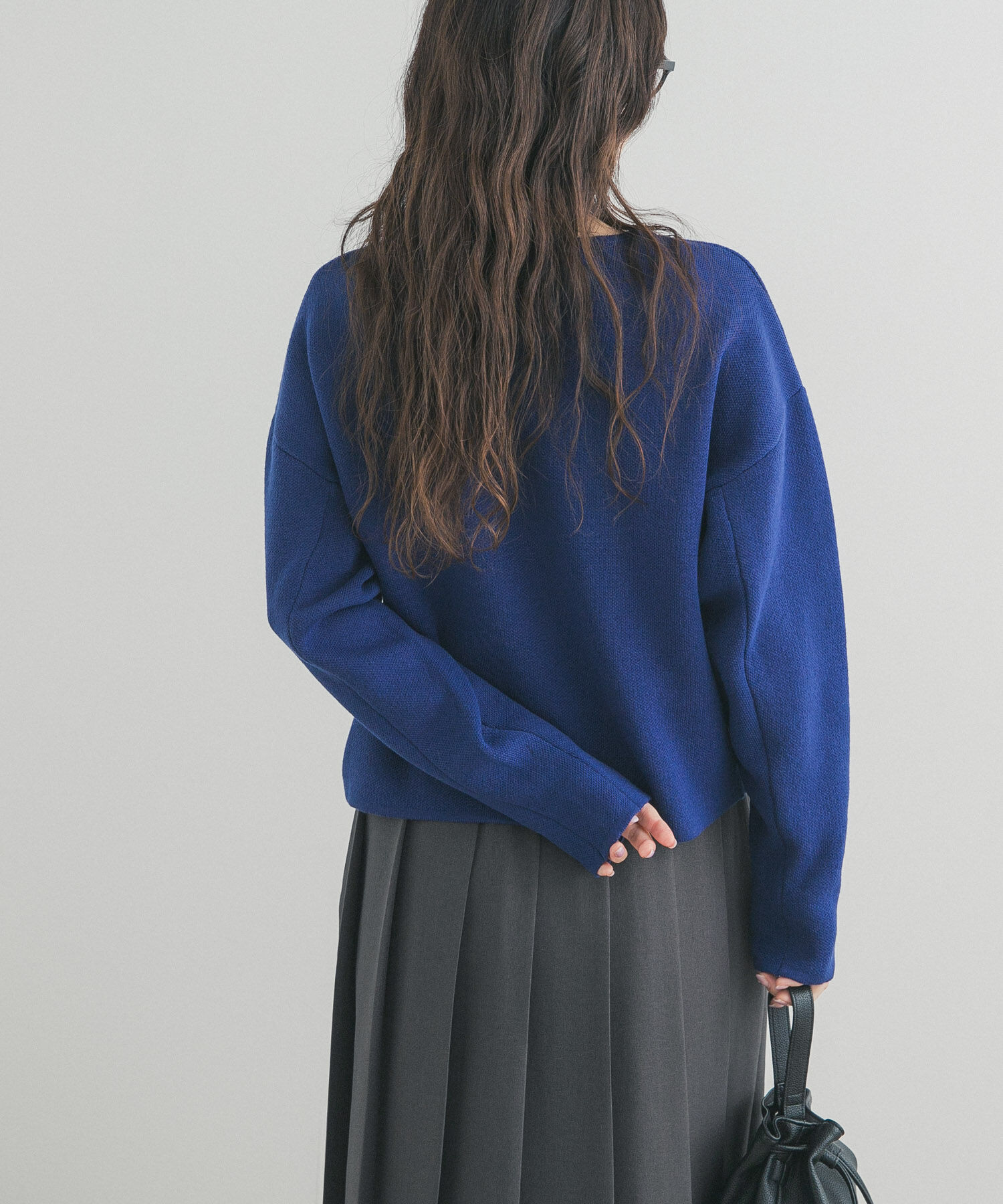 URBAN RESEARCH DOORS「ショート丈コンパクトニット」|ニット・セーター|