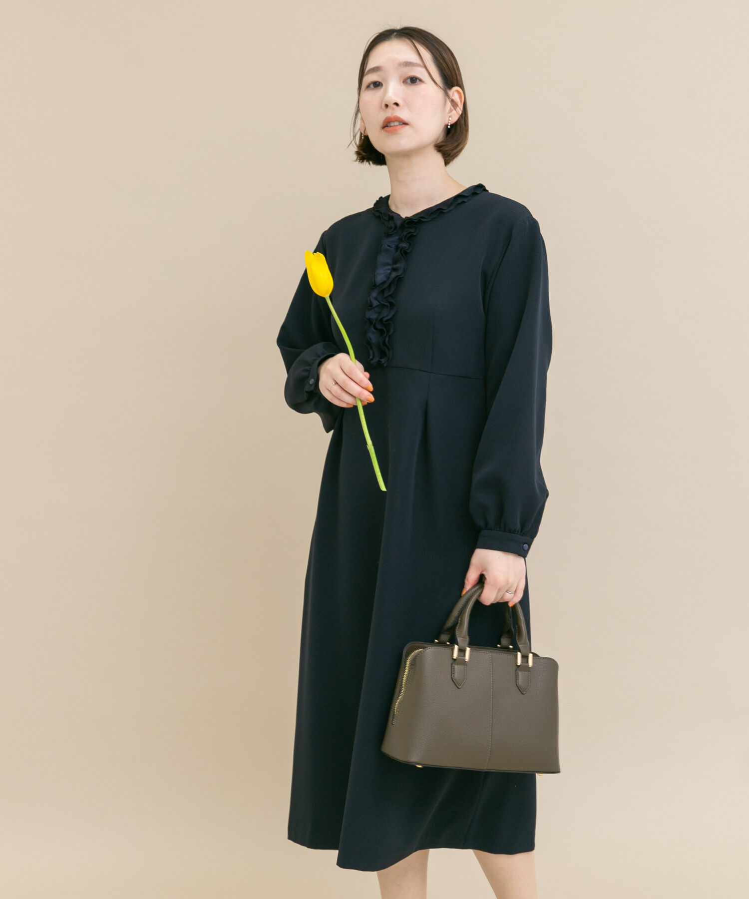 URBAN RESEARCH ROSSO「『WEB/一部店舗限定』フリルカラーウエストマークワンピース」|ワンピース|