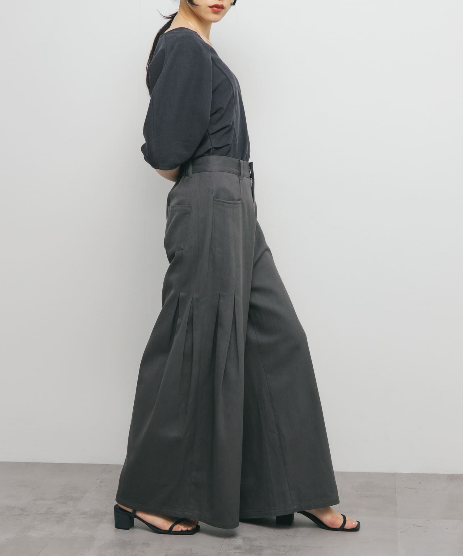  「『2サイズ展開』サイドタックバギーパンツ」|その他|